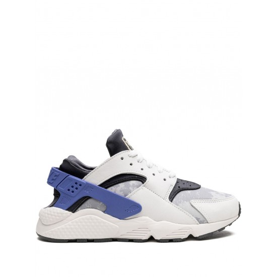 Air Huarache "Social FC" sneakers