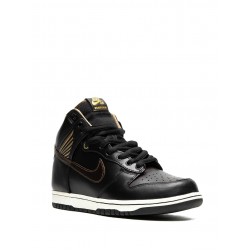 SB Dunk High "Pawnshop" sneakers