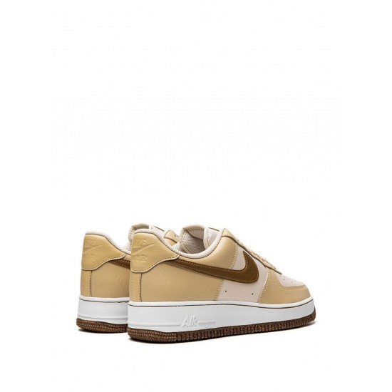 Air Force 1 Low '07 LV8 "Inspected By Swoosh" sneakers