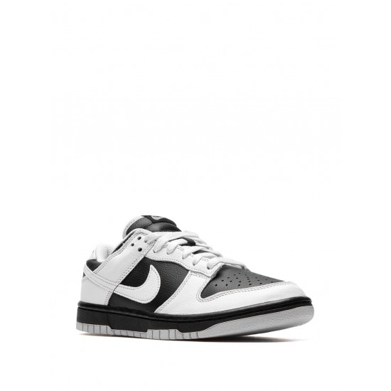 Dunk Low "Reverse Panda" sneakers
