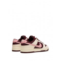 Dunk Low Retro Prm "Valentine'S Day 2023" sneakers