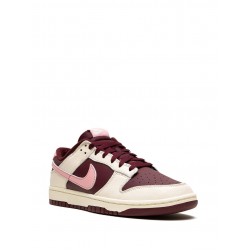 Dunk Low Retro Prm "Valentine'S Day 2023" sneakers