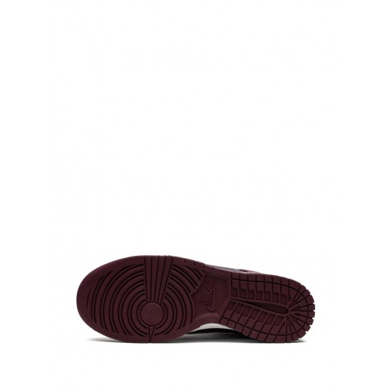 Dunk Low "Dark Beetroot" sneakers