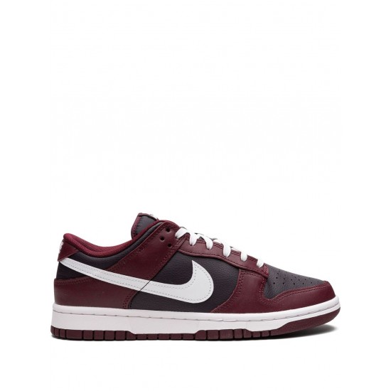 Dunk Low "Dark Beetroot" sneakers