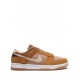 Dunk Low SE "Teddy Bear Praline" sneakers