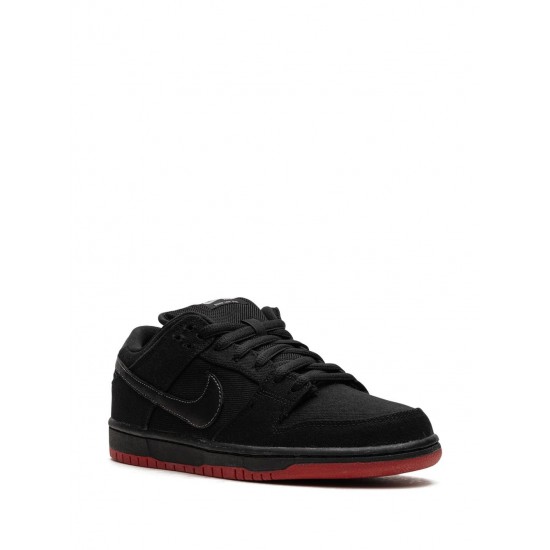 x Levi's Dunk Low Pro Premium SB "Black Denim" sneakers
