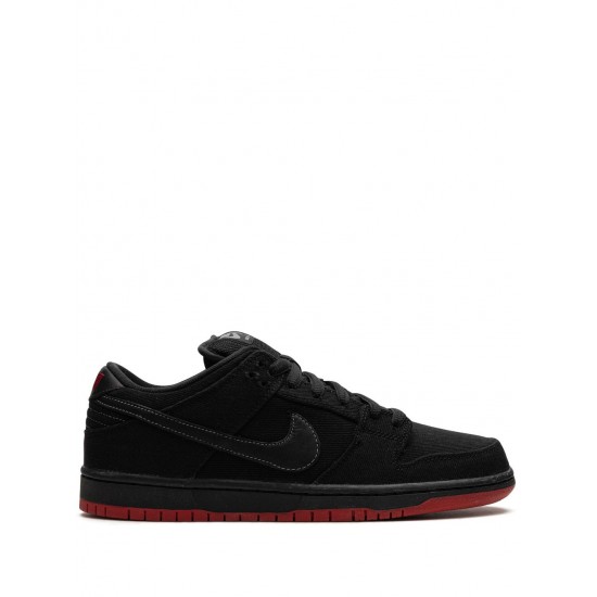 x Levi's Dunk Low Pro Premium SB "Black Denim" sneakers