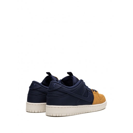 SB Dunk Low "Midnight Navy/Desert Ochre" sneakers