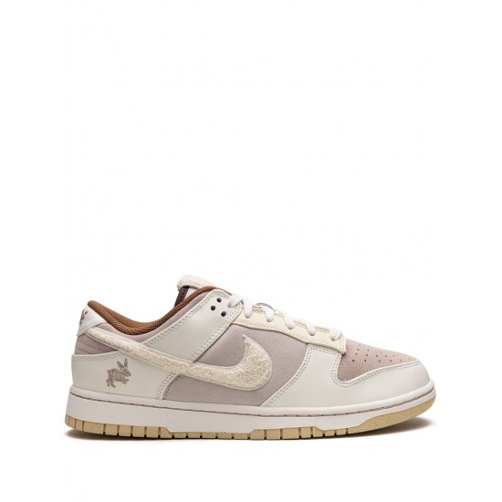 Dunk Low Retro PRM "Year Of The Rabbit" sneakers