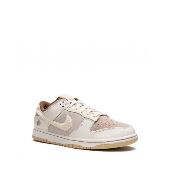 Dunk Low Retro PRM "Year Of The Rabbit" sneakers