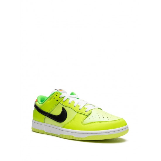 Dunk Low "Glow in the Dark" sneakers