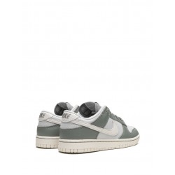 Dunk Low Retro PRM "Mica Green" sneakers