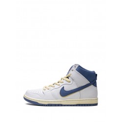 x Atlas SB Dunk High Special Box "Lost At Sea" sneakers