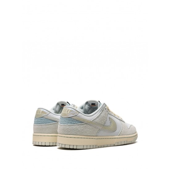 Dunk Low Retro "Gone Fishing" sneakers