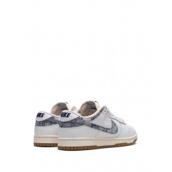 Dunk Low "Washed Denim" sneakers