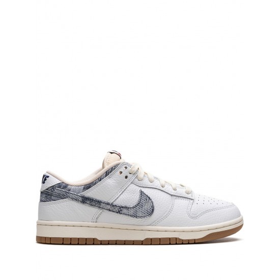Dunk Low "Washed Denim" sneakers
