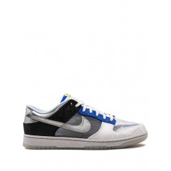 x CLOT Dunk Low "What The" sneakers