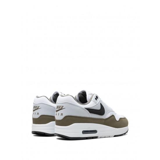 Air Max 1 sneakers