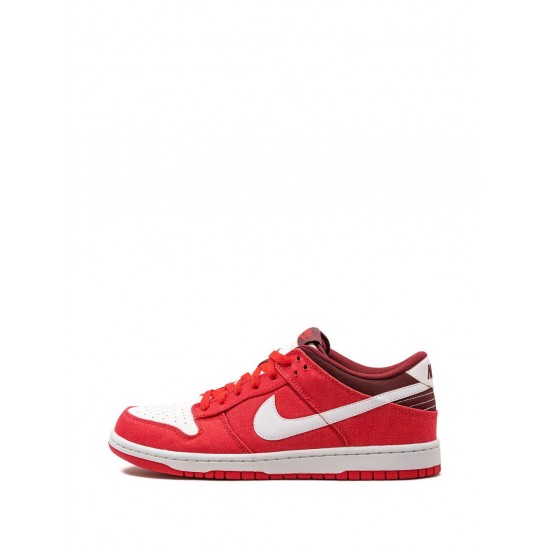 Dunk Low "Hyper Red" sneakers