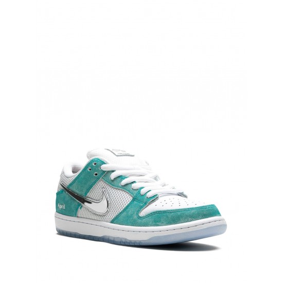 Dunk Low Pro QS "April Skateboards" sneakers