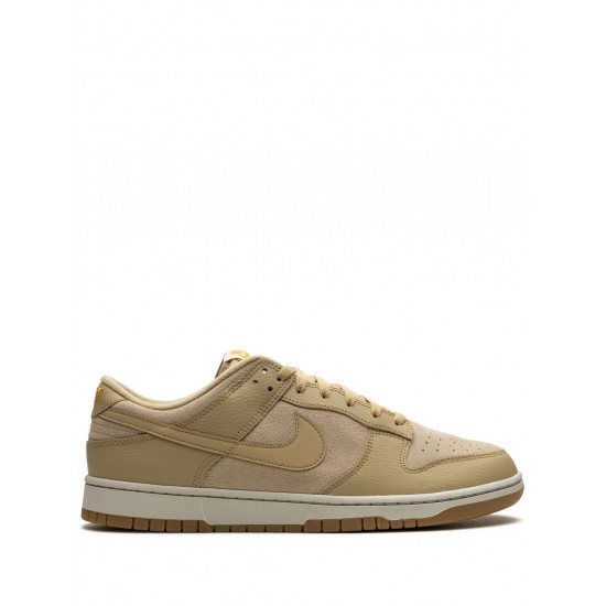Dunk Low "Wheat" suede sneakers
