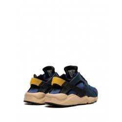 Air Huarache "Black" sneakers
