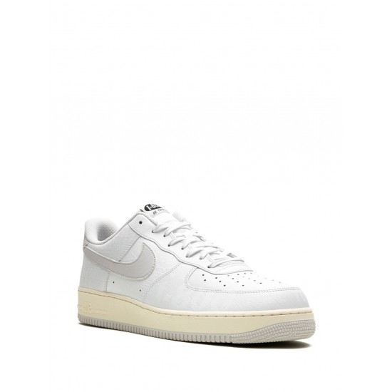 Air Force 1 '07 PRM "1-800" sneakers