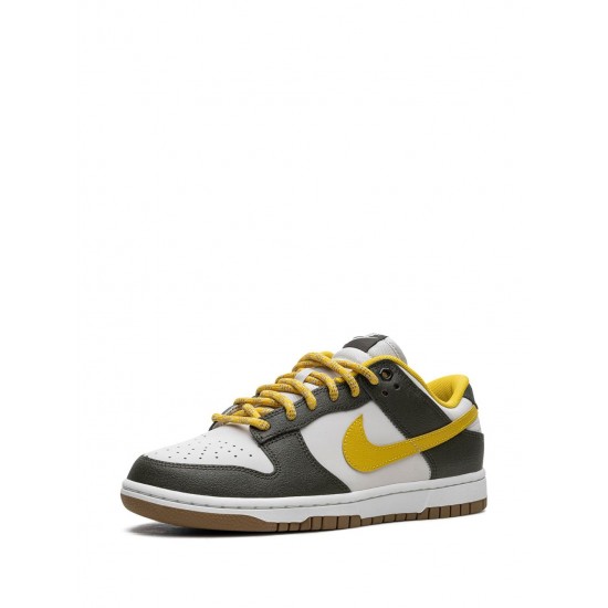 Dunk Low "Cargo Khaki" sneakers