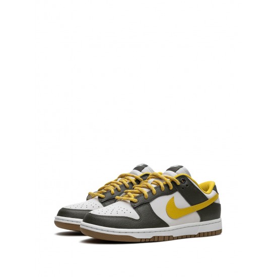 Dunk Low "Cargo Khaki" sneakers