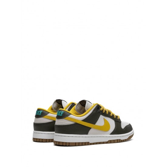 Dunk Low "Cargo Khaki" sneakers