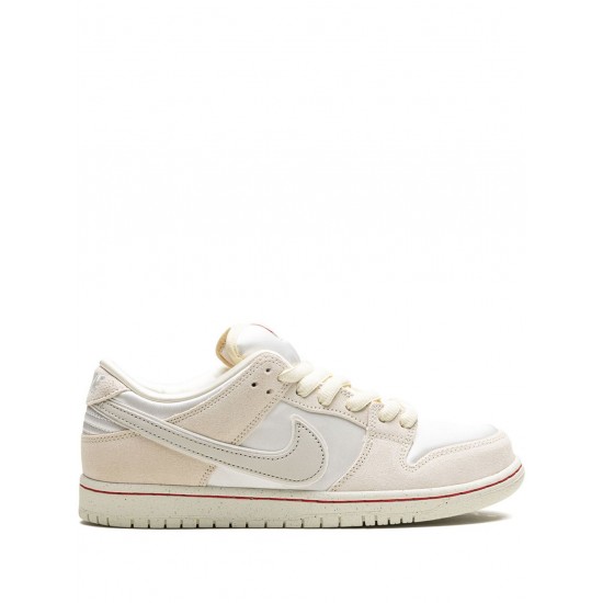 SB Dunk Low "Valentine's Day - Low Love Found" sneakers