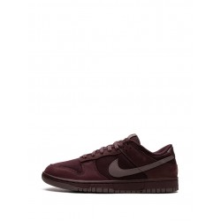 Dunk Low "Burgundy Crush" sneakers