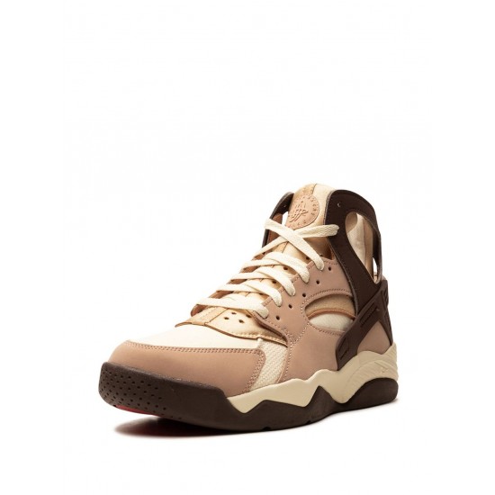 Air Flight Huarache "Baroque Brown" sneakers