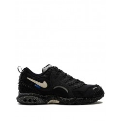 x Undefeated Air Terra Humara "Black" sneakers