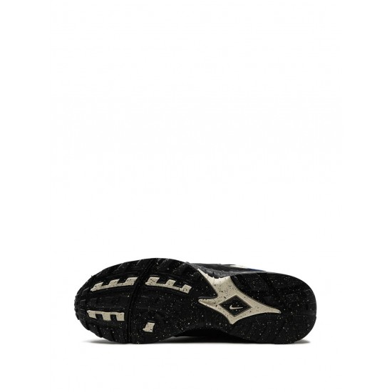 x Undefeated Air Terra Humara "Black" sneakers