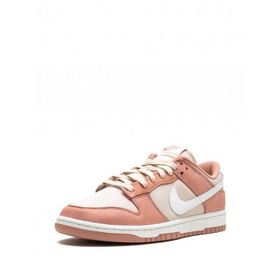 Dunk Low "Red Stardust" sneakers