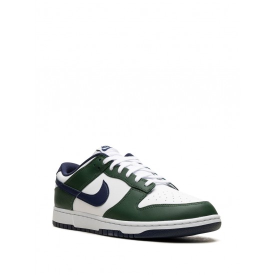 Dunk Low "Fir" sneakers