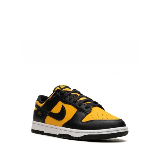 Dunk Low "Black/University Gold" sneakers