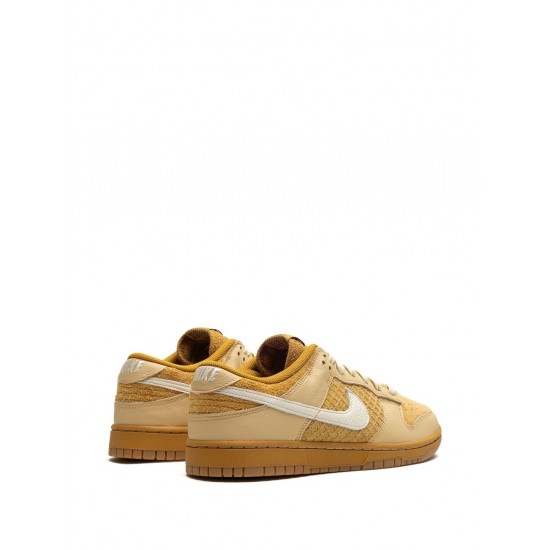 Dunk Low "Waffle" sneakers