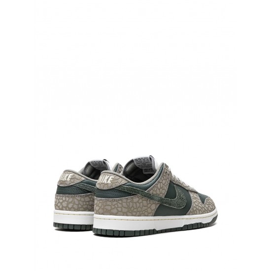 Dunk Low "Urban Landscape 2.0" sneakers