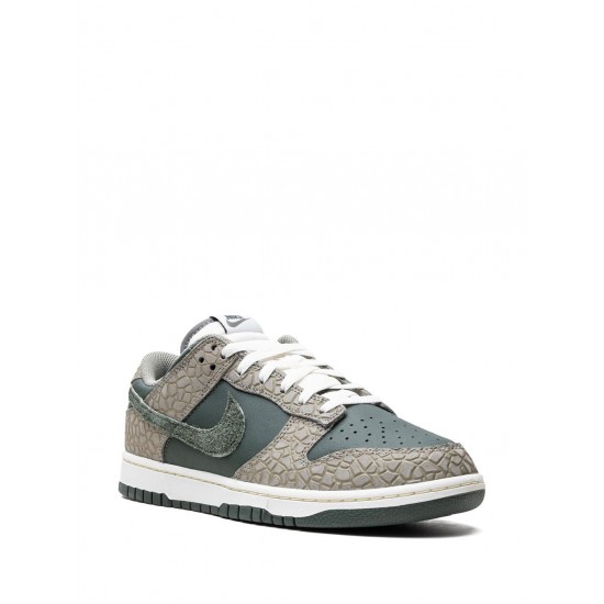 Dunk Low "Urban Landscape 2.0" sneakers
