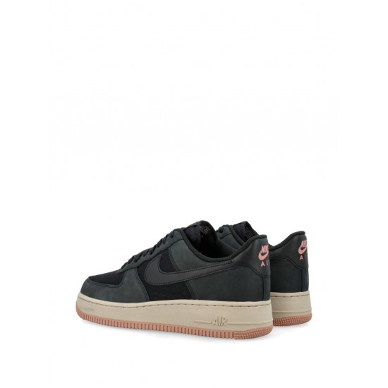 Air Force 1' 07 lace-up sneakers