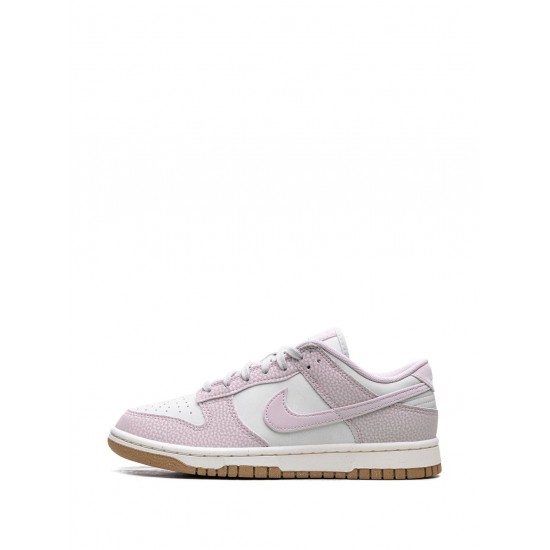 Dunk Low "Platinum Violet" sneakers