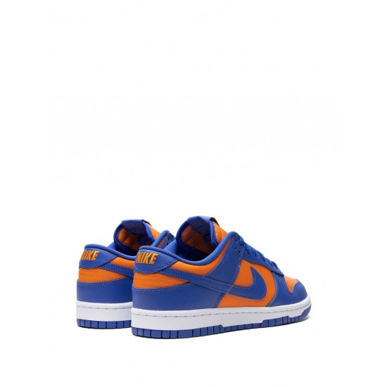Dunk Low "Knicks" sneakers