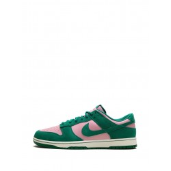 Dunk Low "Back 9 - Masters" sneakers