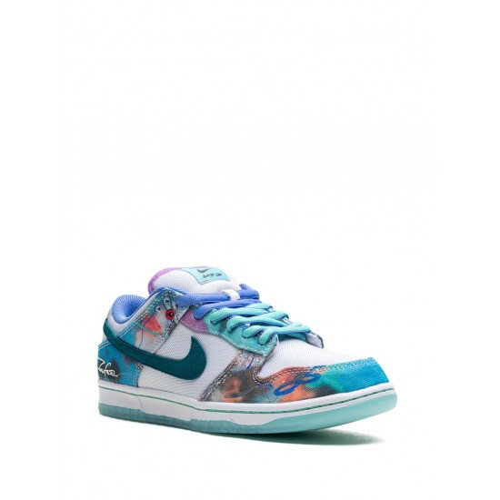 x Futura Laboratories SB Dunk Low "Bleached Aqua" sneakers