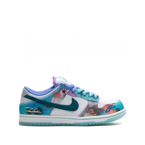 x Futura Laboratories SB Dunk Low "Bleached Aqua" sneakers