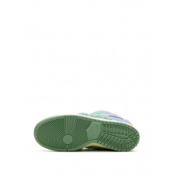SB Dunk Low "Verdy Visty" sneakers