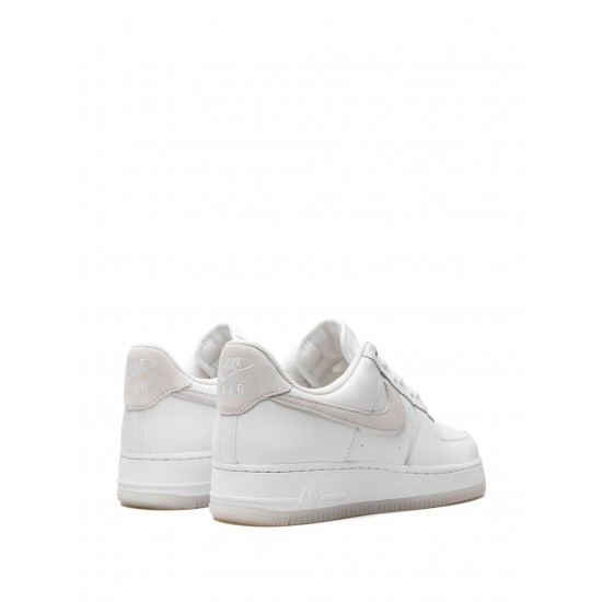 Air Force 1 '07 LV8 leather sneakers