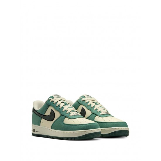 Air Force 1 sneakers